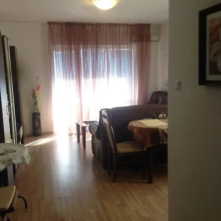 شقة Village House